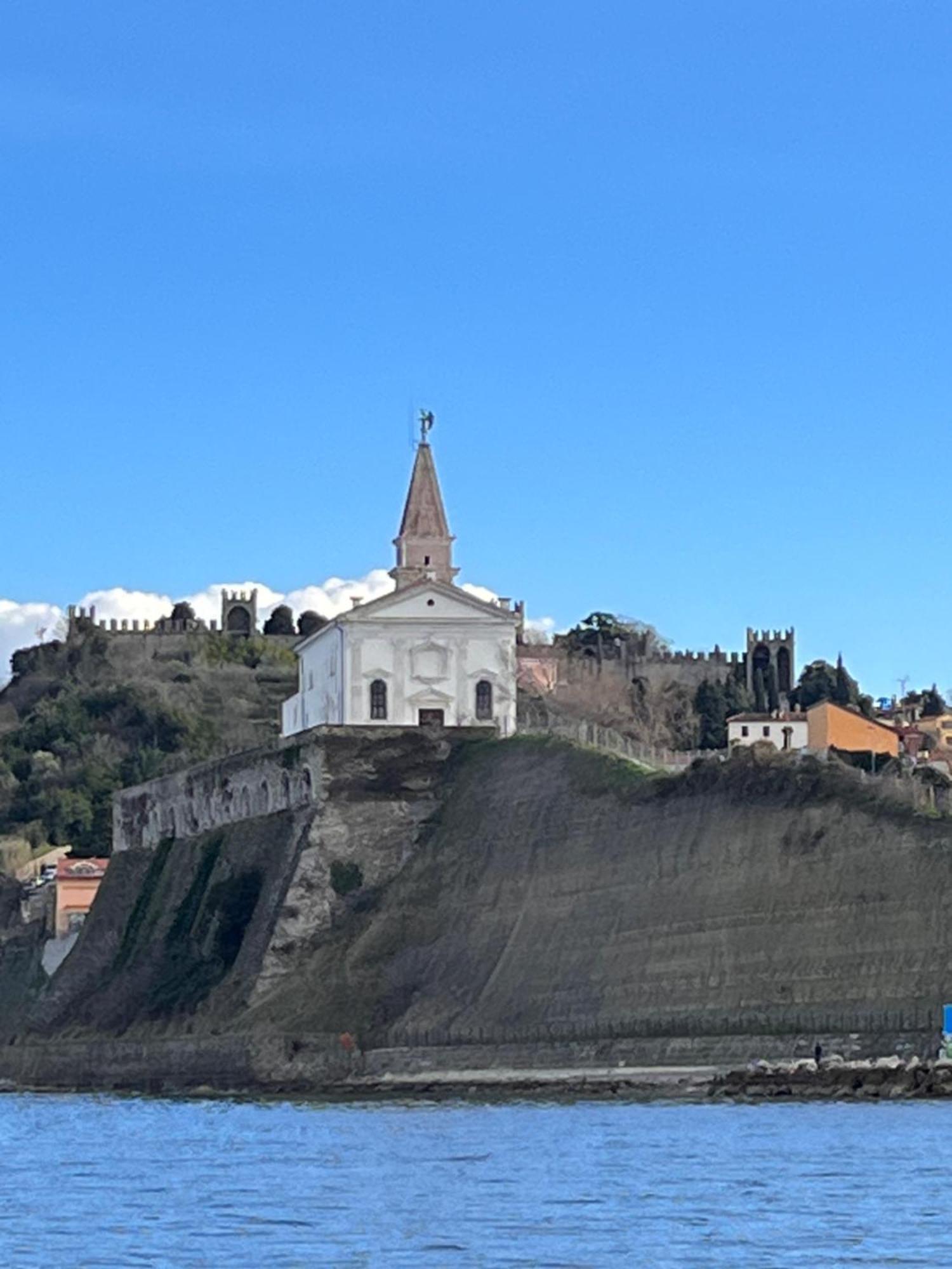 Pleasant 2 Bedrooms Duplex With Terrace * Piran