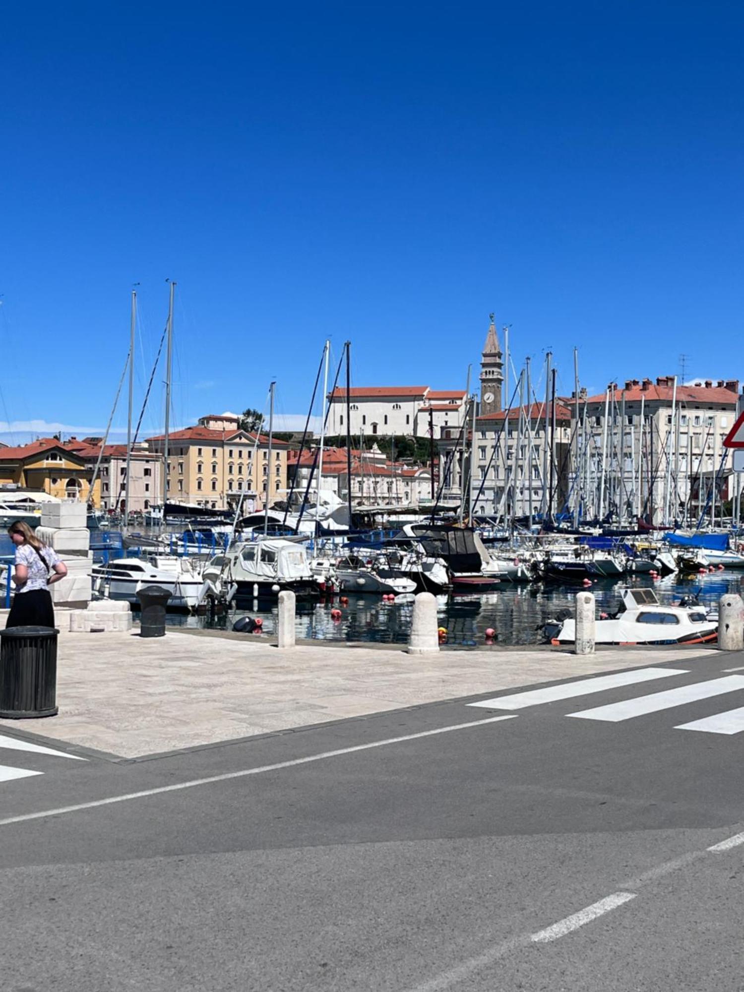 Apartment Pleasant 2 Bedrooms Duplex With Terrace Piran